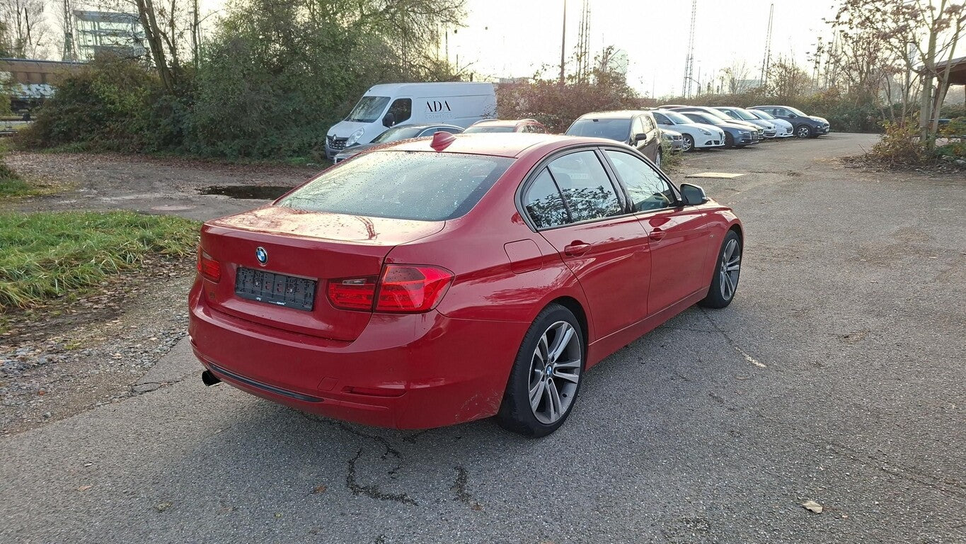 BMW 3er - 320 i xDrive Lim Autom. Navi BiXen AHK LM 144676141 2