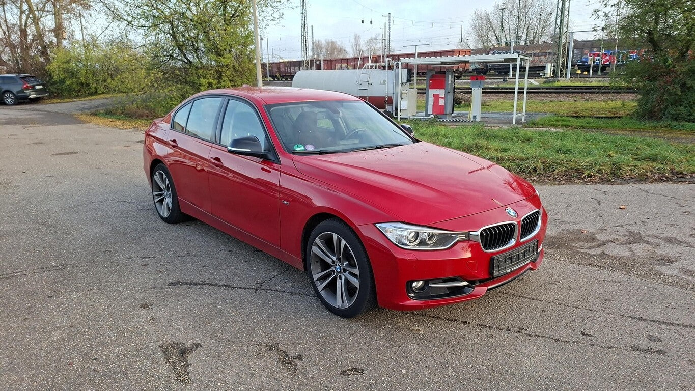 BMW 3er - 320 i xDrive Lim Autom. Navi BiXen AHK LM 144676141 1