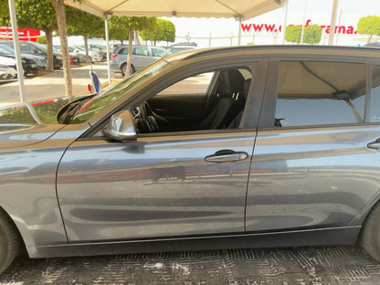 Exterior izquierda