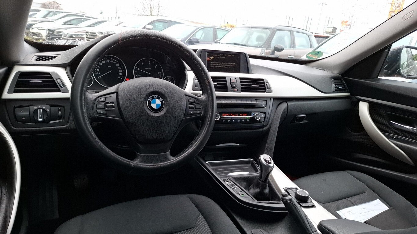 BMW 3er - GT 318d AHK BiXen LM Klimaaut. SHZ PDC  145556218 5