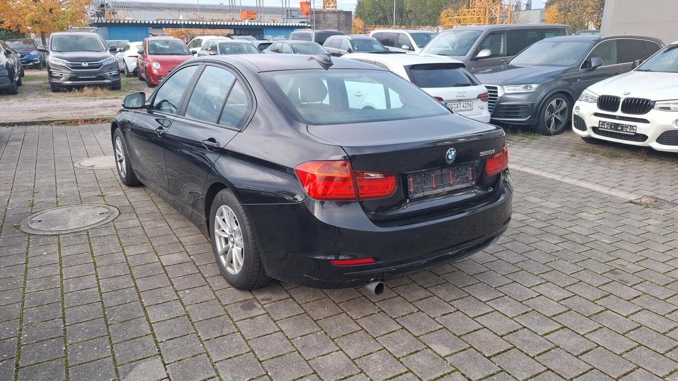BMW 320i Lim Navi BiXe Klimaaut. SHZ PDC LM 141183128 3