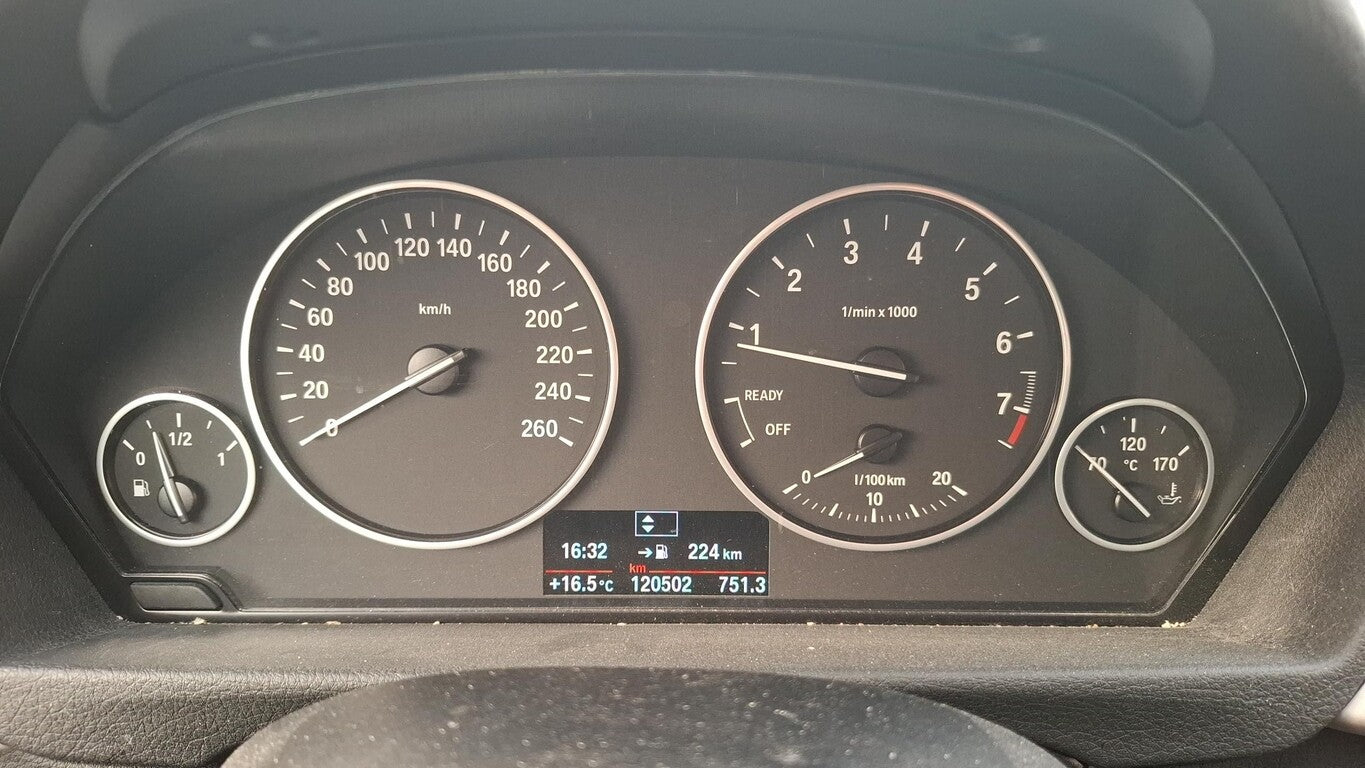 BMW 320i Lim Navi BiXe Klimaaut. SHZ PDC LM 141183128 5