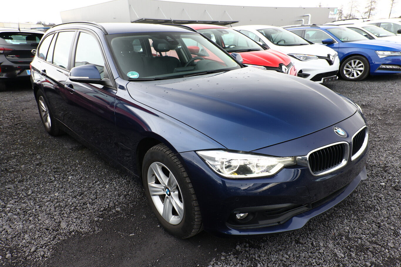 BMW 320d Touring Steptronic Advantage LED Nav PDC 109844396 1