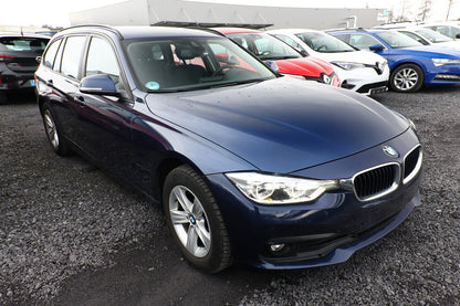 BMW 320d Touring Steptronic Advantage LED Nav PDC 109844396 1