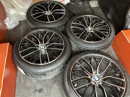 Secondary wheel set