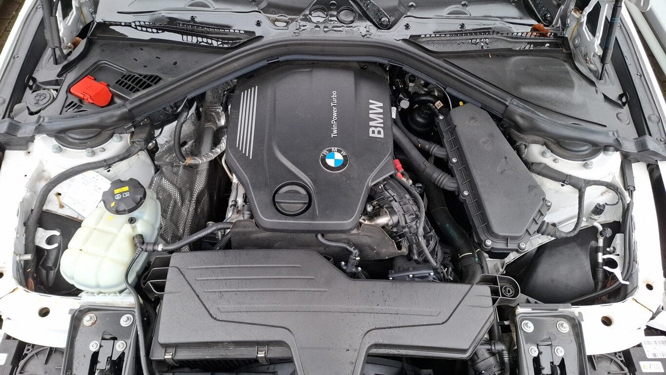 BMW 420d Gran Coupe Sport Line Navi HUD SD SHZ PDC 144440012 12