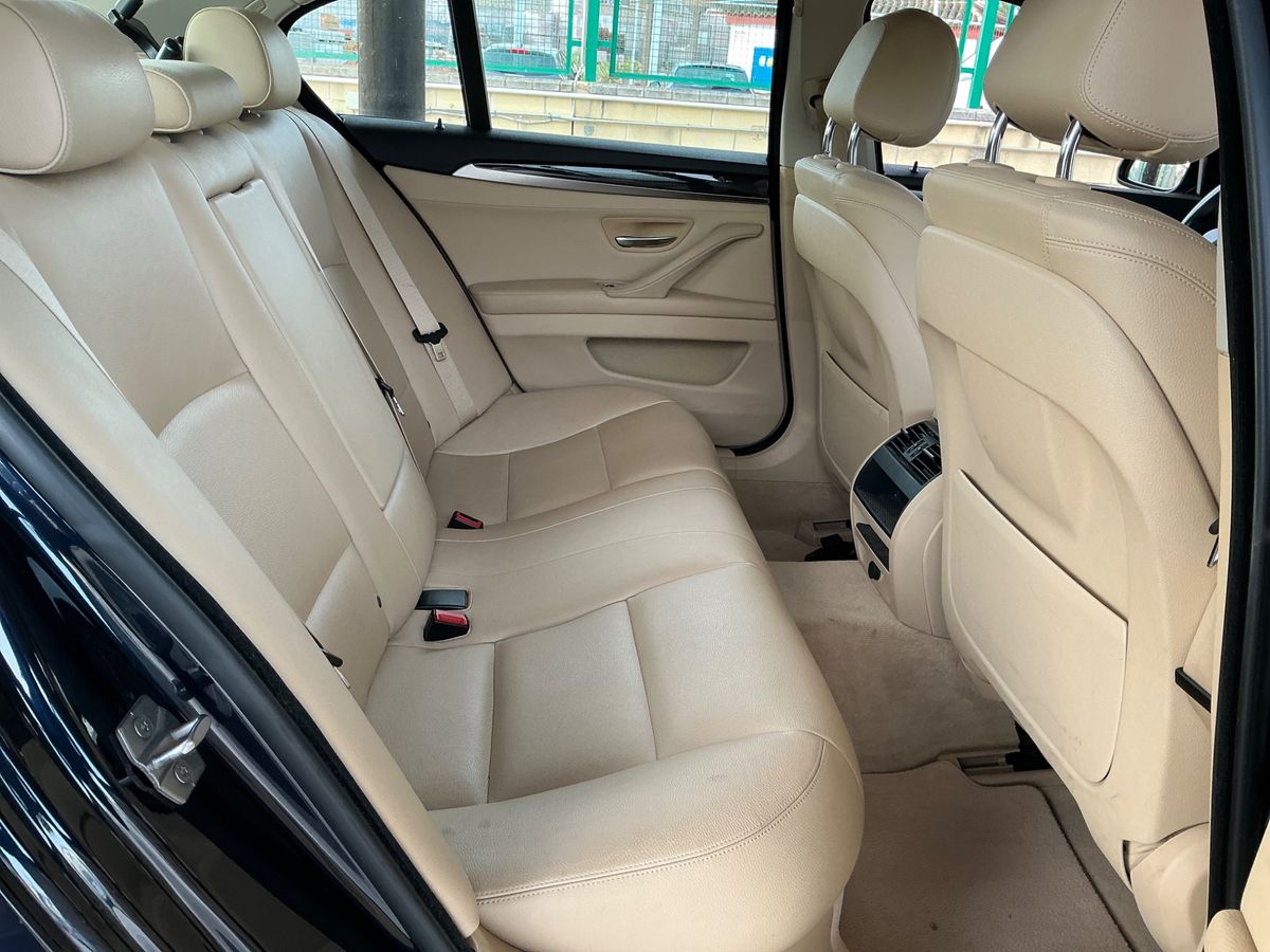 Interior trasero