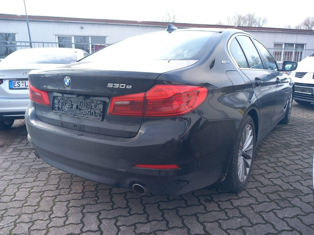 BMW 530e Aut. LED Nav ParkAs SHZ LM18Z Klima 157910451 2