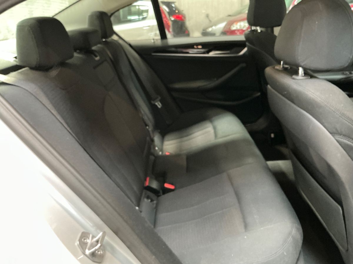 Interior trasero