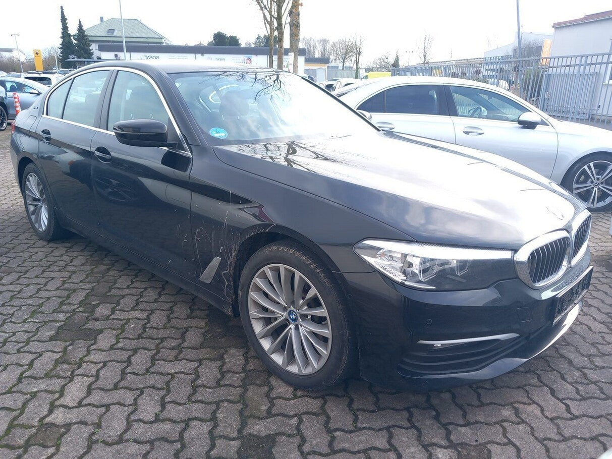 BMW 530e Aut. LED Nav ParkAs SHZ LM18Z Klima 157910451 1