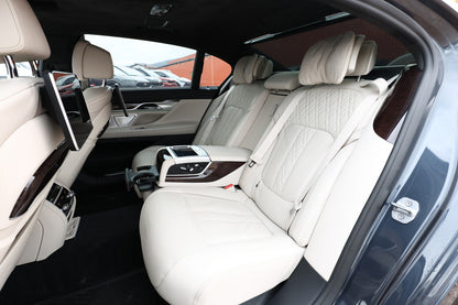 BMW 750Ld B/W InnovP FondE Pano NightV StandH SoftC 148007992 9