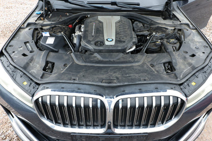 BMW 750Ld B/W InnovP FondE Pano NightV StandH SoftC 148007992 13