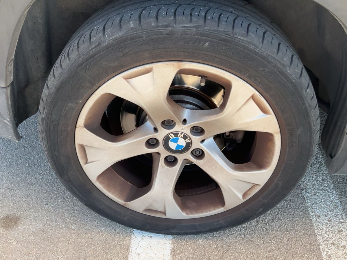 Rear right tire