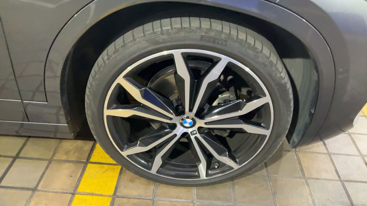 Front right tire