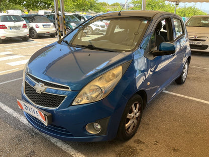 Frontal izquierda
