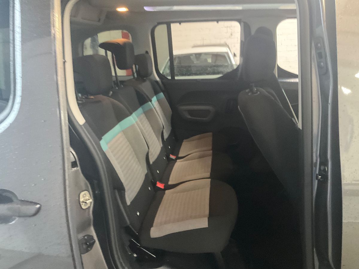 Interior trasero