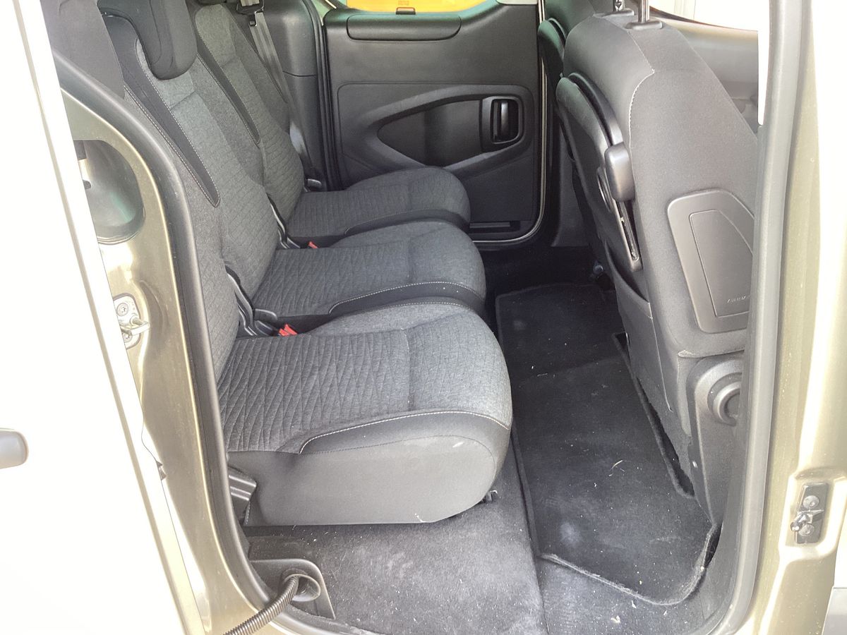 Interior trasero