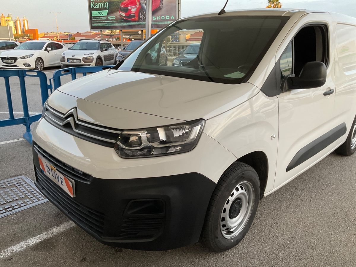 Lateral delantero izquierdo