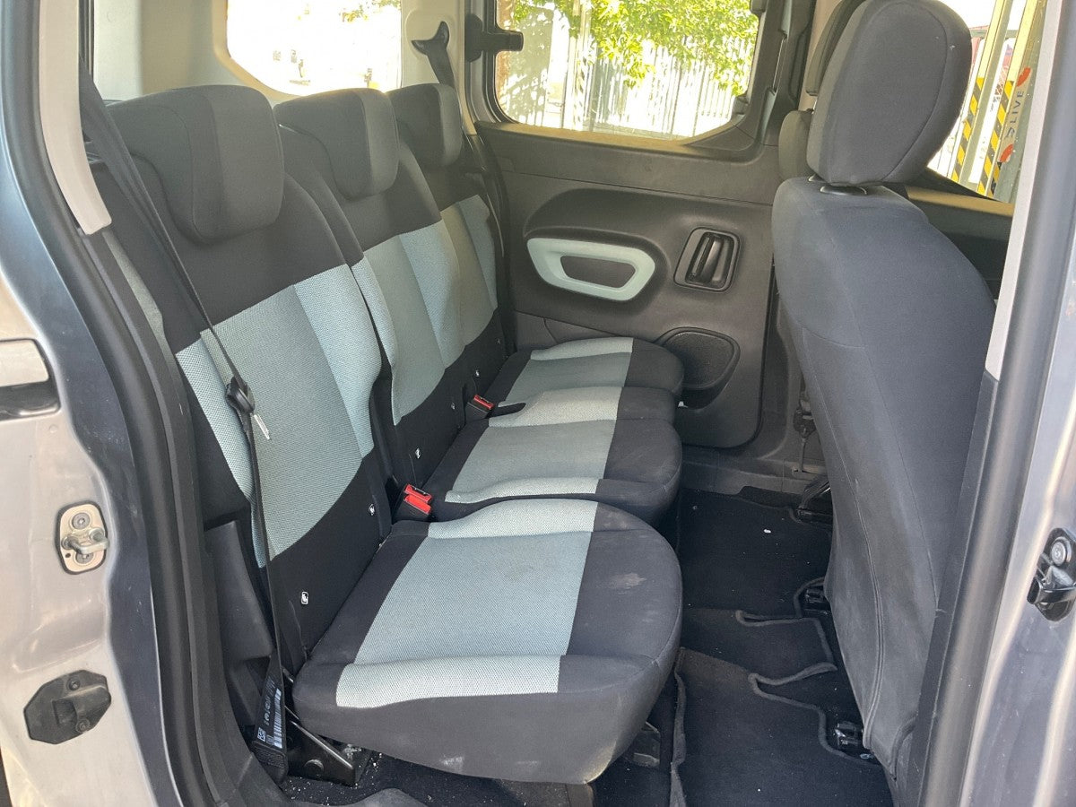 Interior trasero