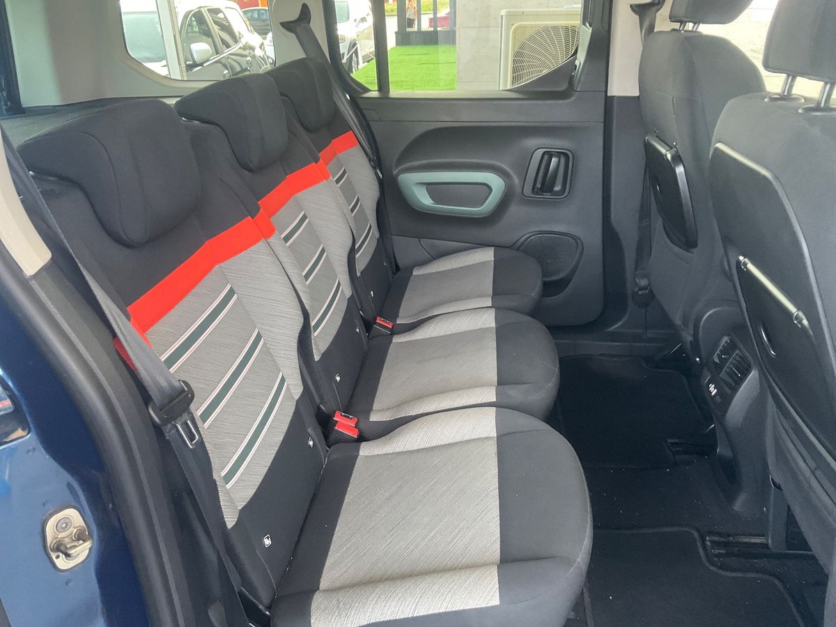 Interior trasero