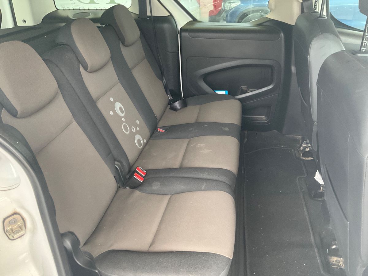 Interior trasero