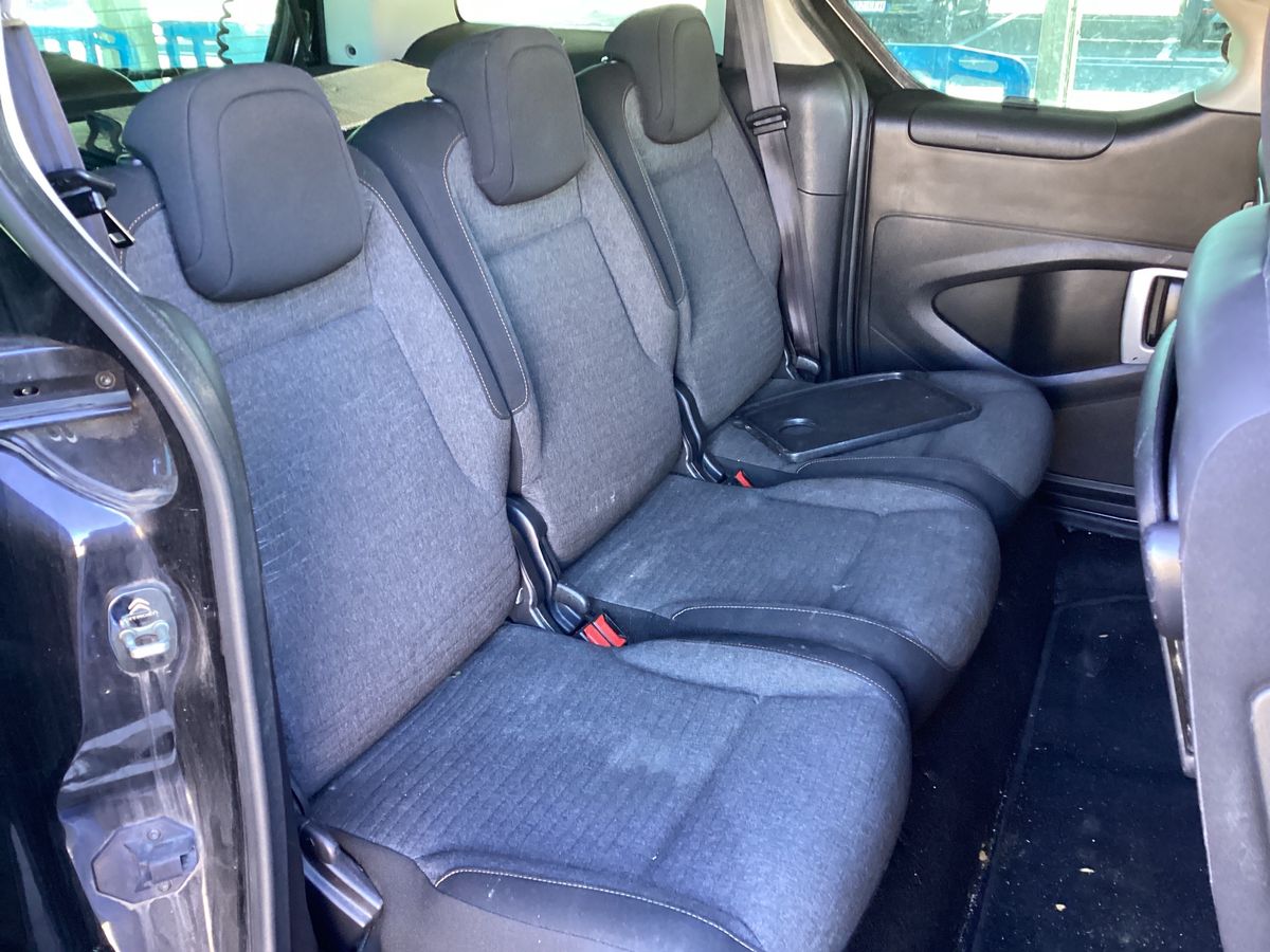 Interior trasero