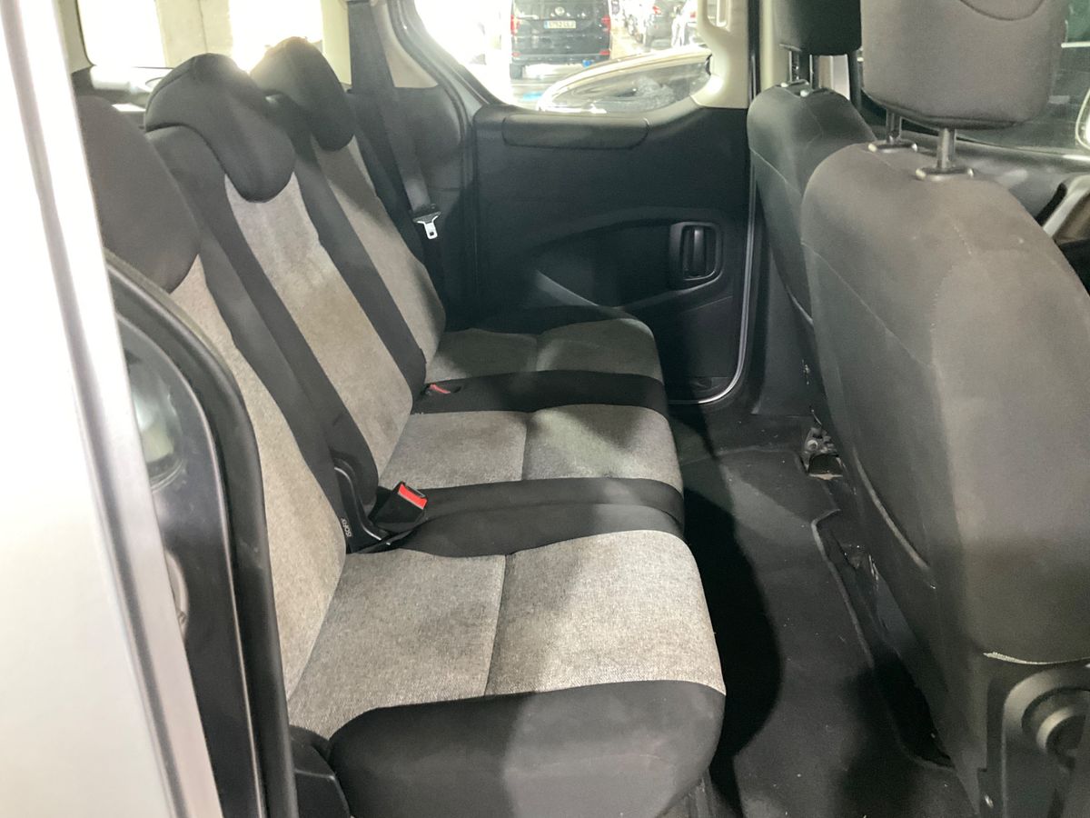 Interior trasero