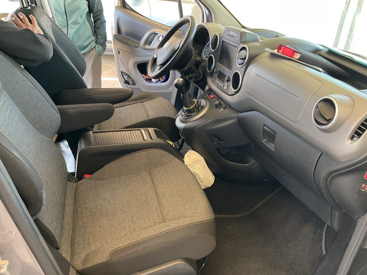 Interior delantero