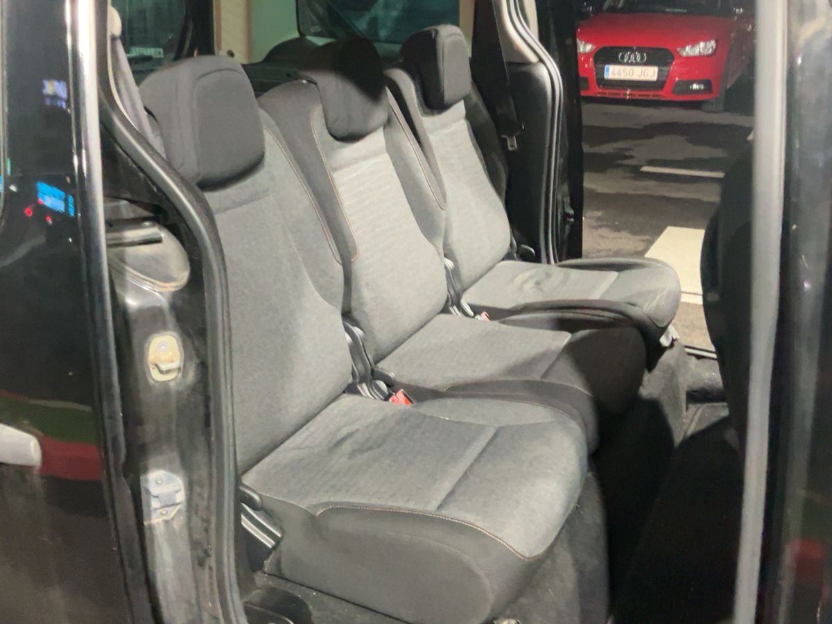 Interior trasero