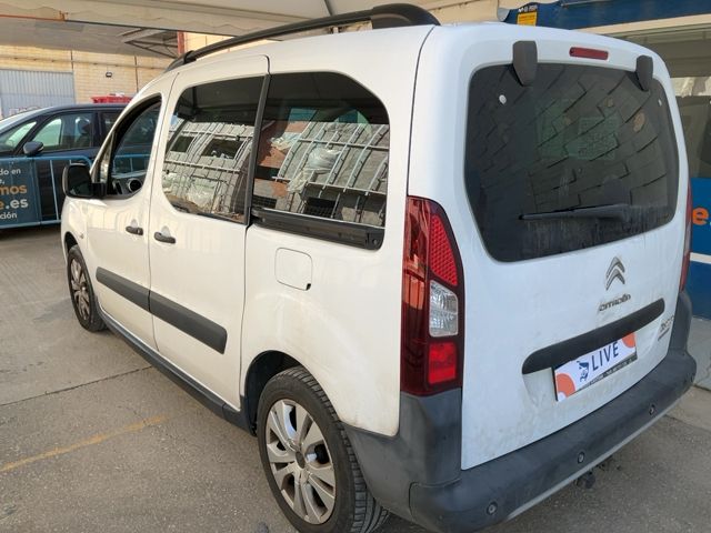 Parte trasera izquierda