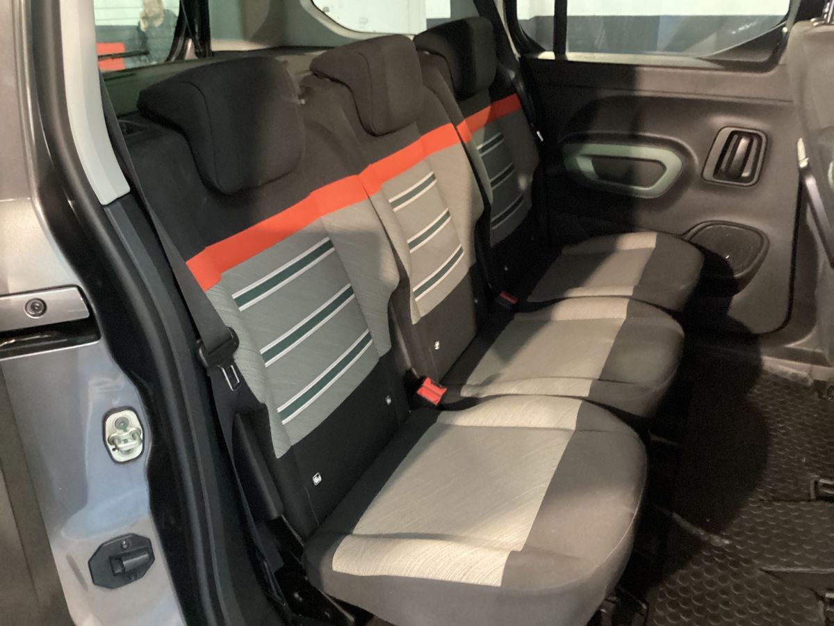 Interior trasero