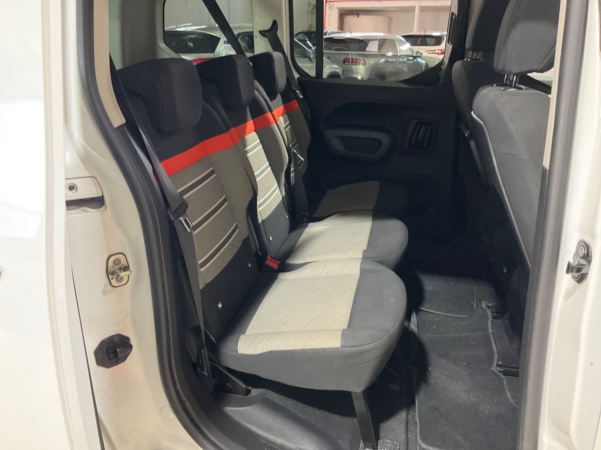 Interior trasero