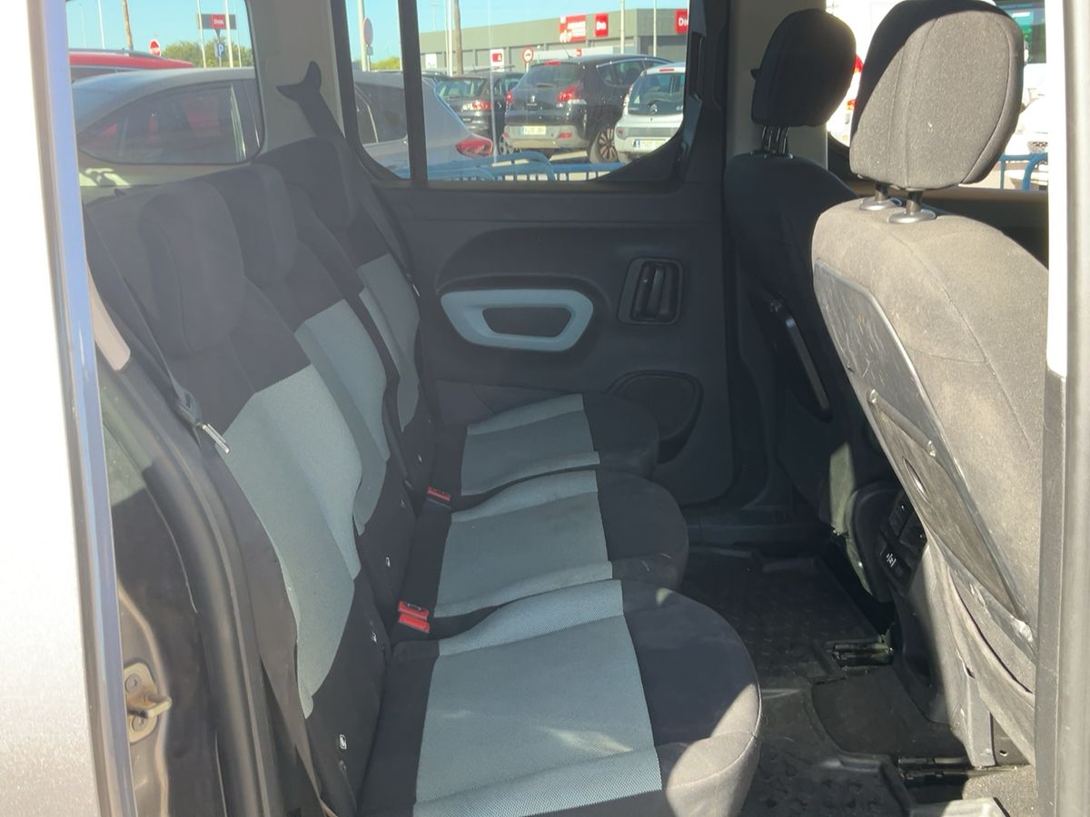 Interior trasero
