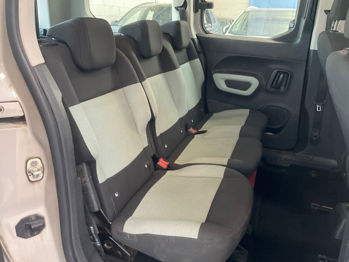 Interior trasero