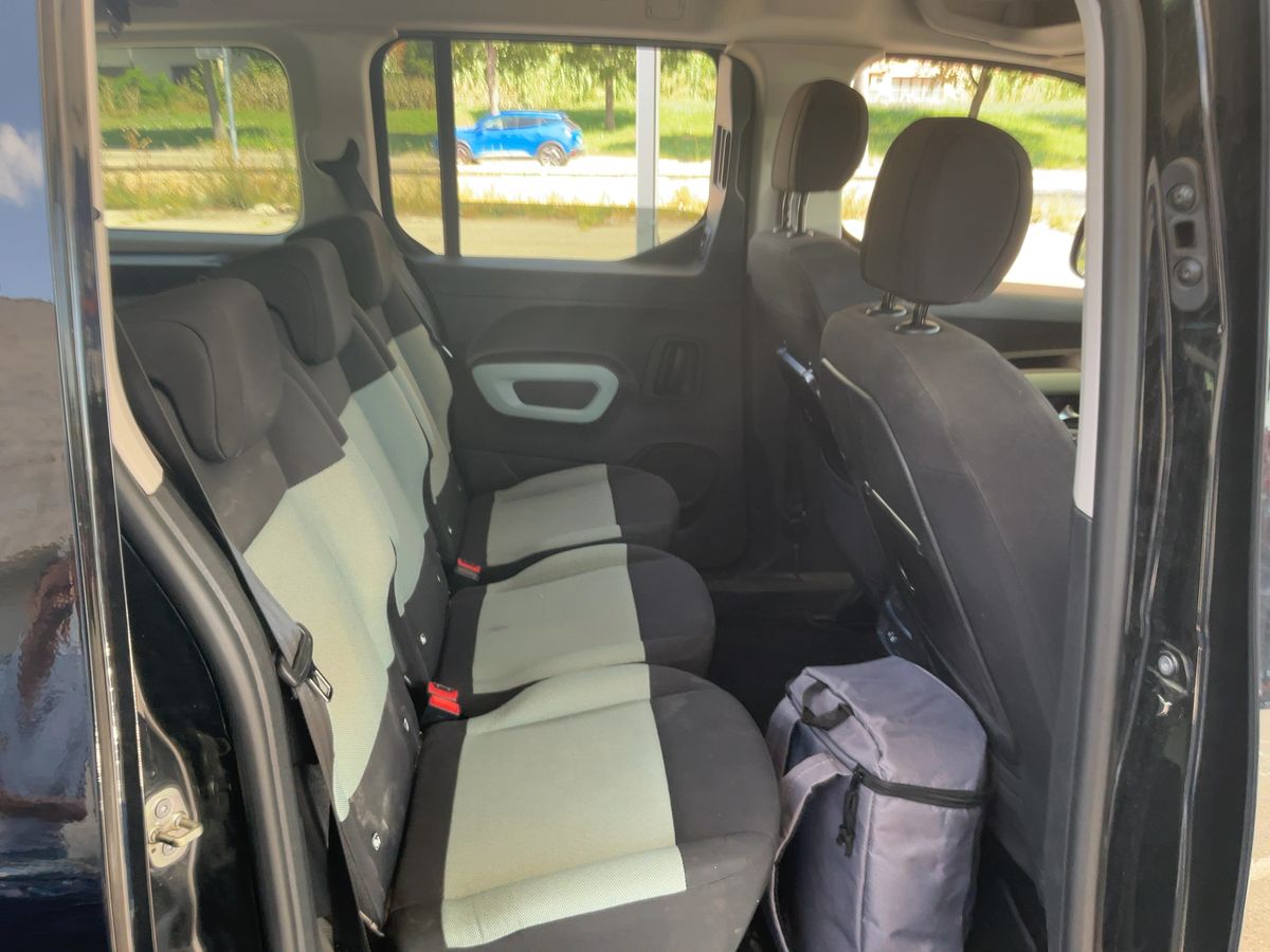 Interior trasero
