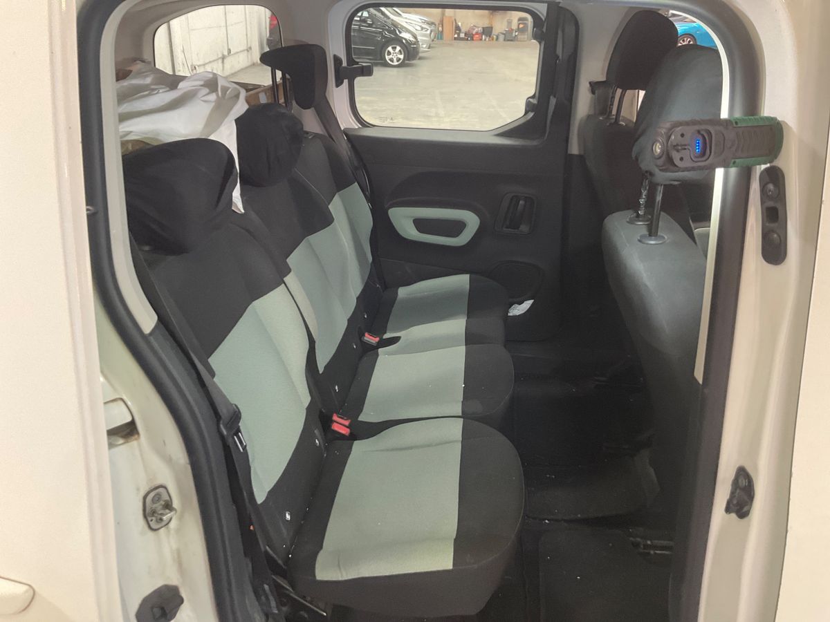 Interior trasero