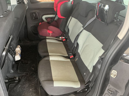Interior trasero