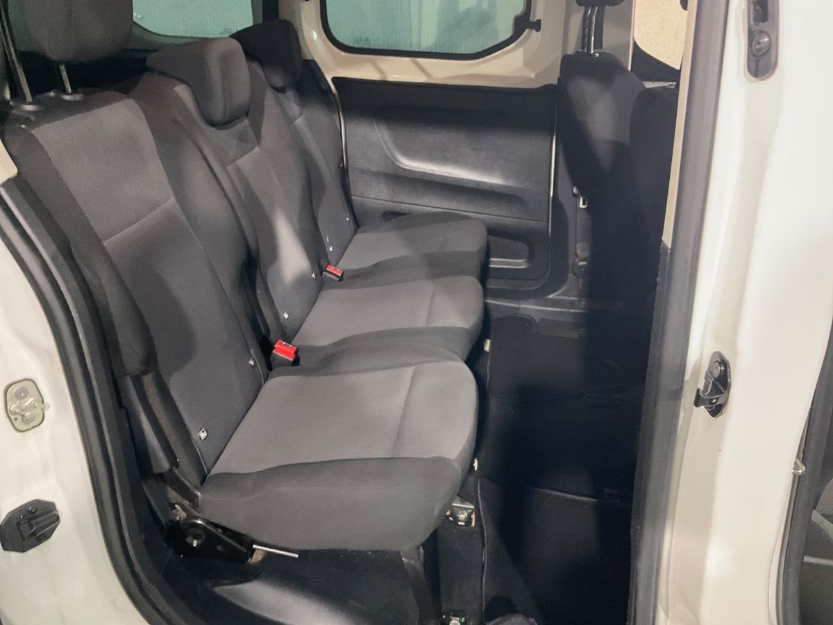 Interior trasero