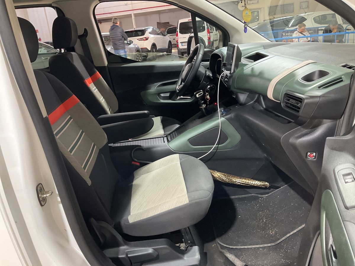 Interior delantero