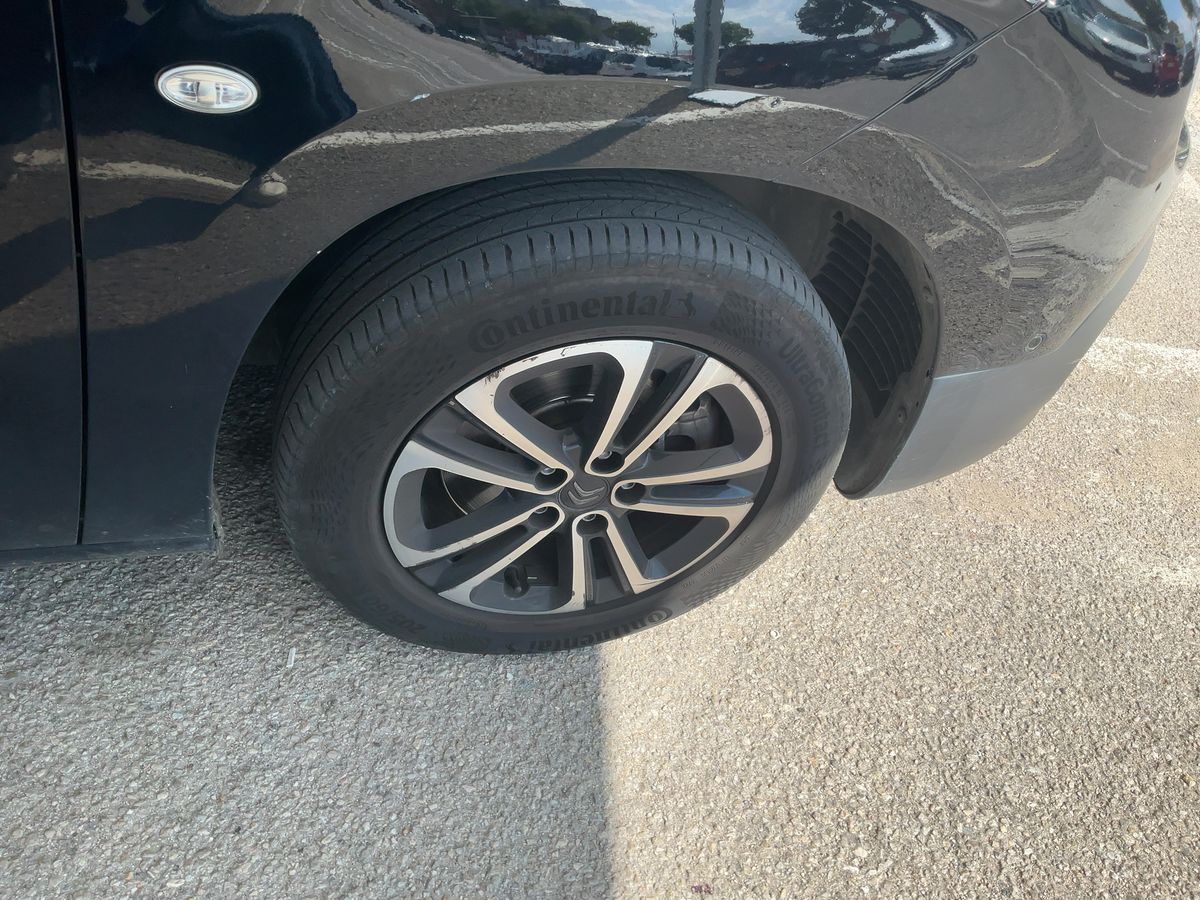 Front right tire