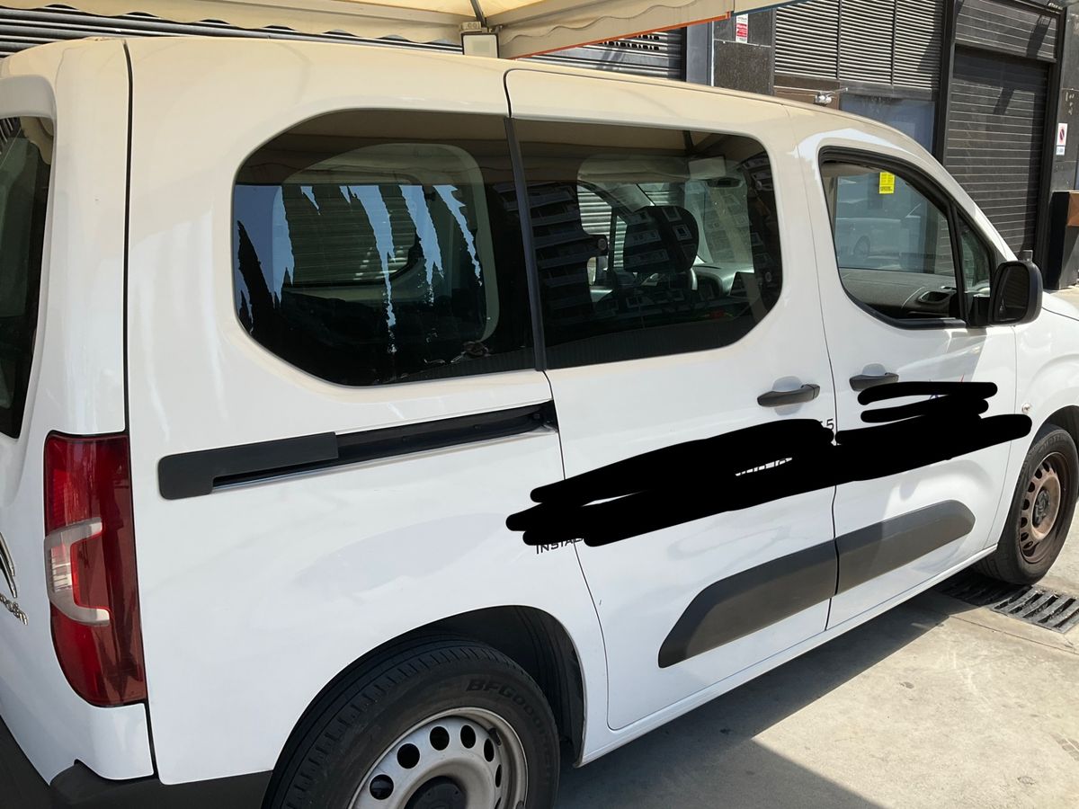 Parte trasera derecha
