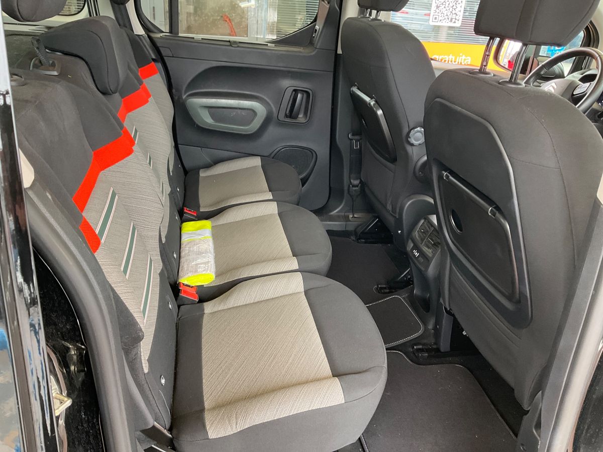 Interior trasero