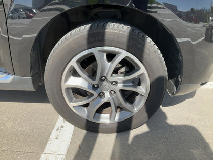 Neumático delantero derecho