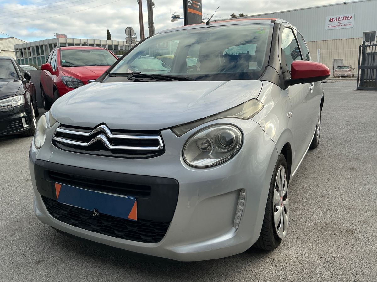 Frontal izquierda