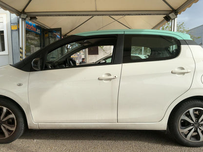 Exterior izquierda