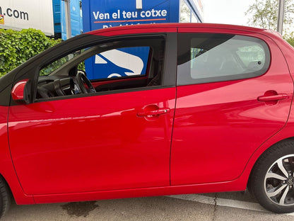 Exterior izquierda