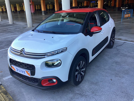 Frontal izquierda