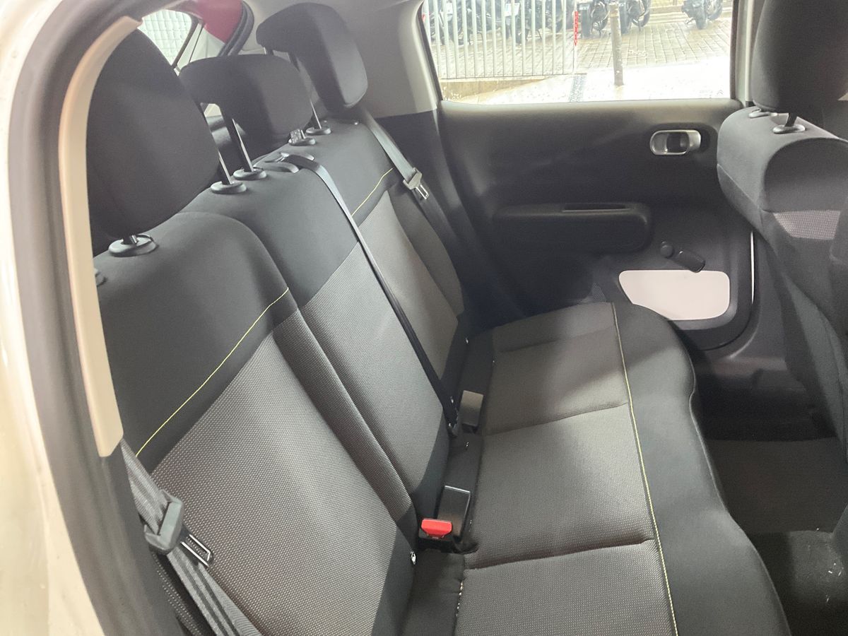 Interior trasero