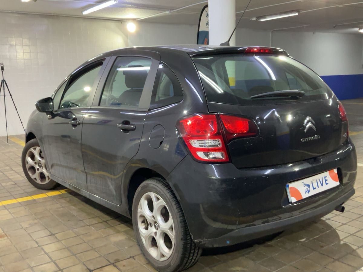 Parte trasera izquierda