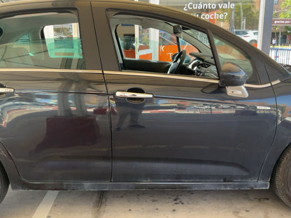 Exterior derecha